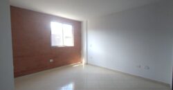 Se vende apartamento cerca a Mayorca Sabaneta (191784050)