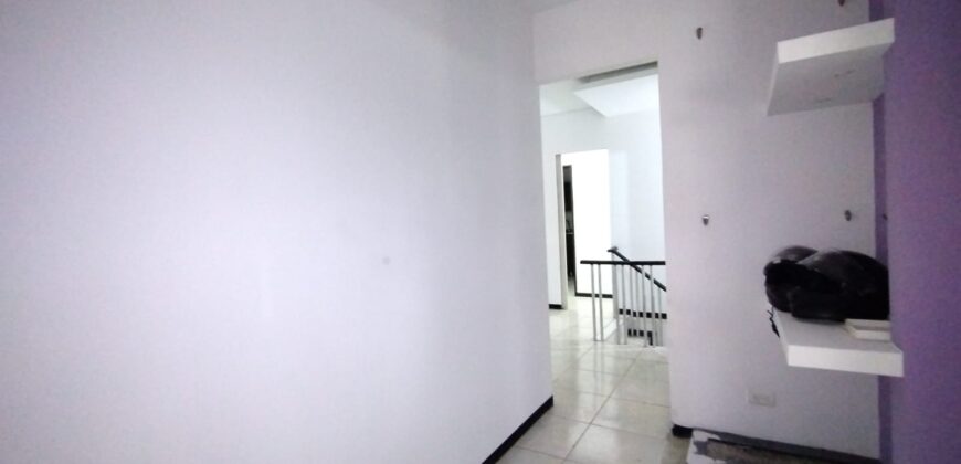 Se arrienda casa Medellín Simón Bolívar (192408680)