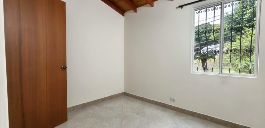 Se vende casa Bello – Bucaros (193700580)