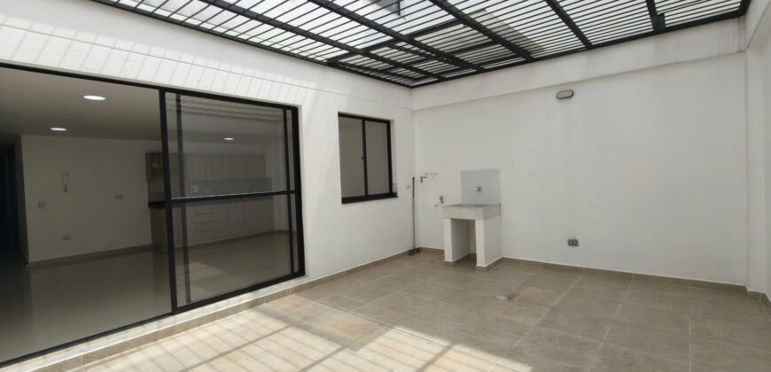 Se vende apartamento Envigado cerca a la Plaza de Santa Gertrudis (193746816)