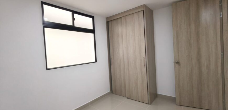 Se vende apartamento Envigado cerca a la Plaza de Santa Gertrudis (193746901)