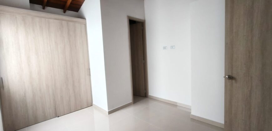 Se vende apartamento Envigado cerca a la Plaza de Santa Gertrudis (193747258)