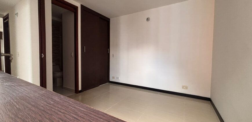 Se arrienda apartamento Sabaneta Prados (193960097)