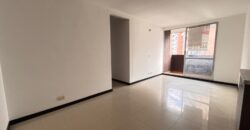 Se arrienda apartamento Sabaneta Prados (193960097)