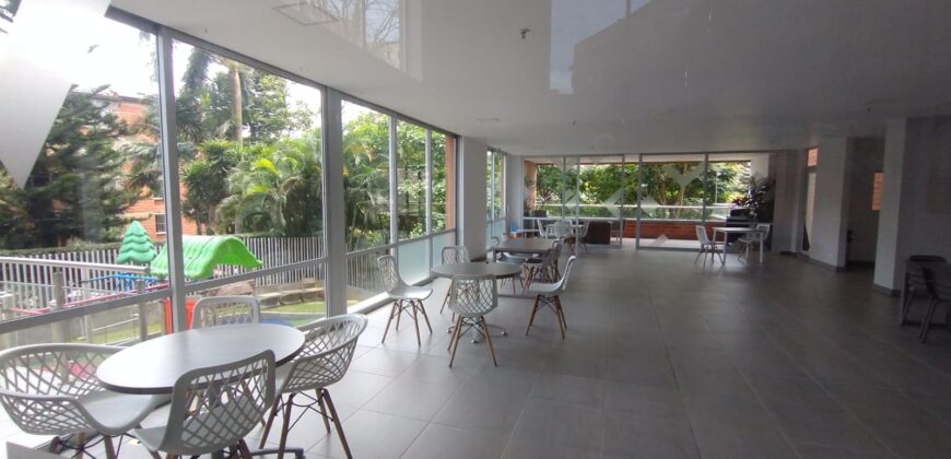 Se arrienda apartamento en Envigado Señorial (194169109)