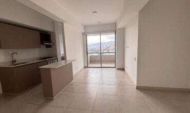 Se arrienda aparamento Envigado Las Vegas (194130898)