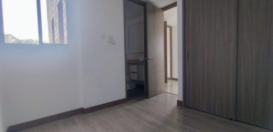 Se arrienda apartamento en Envigado Señorial (194169109)