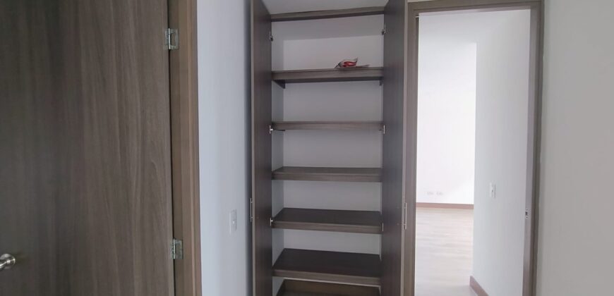 Se arrienda apartamento en Envigado Señorial (194169109)